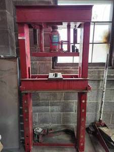 lot 10970 image: 20 Ton Hydraulic Shop Press with Tool Exchange Bottle Jack