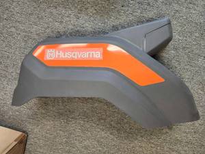 lot 19812 image: Husqvarna Automower Robot Lawn Mower Cover Shell Housing
