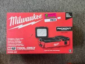 lot 19833 image: Milwaukee M12 PACKOUT Flood Light with USB Charging 2356-20