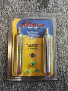 lot 19840 image: (5) Stearns Inflatable PFD Re-arming Kit #0913 CO2 Cylinders