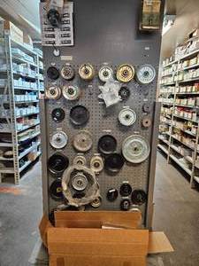 lot 19873 image: Automotive Clutch  Various Models - Retail $2,500