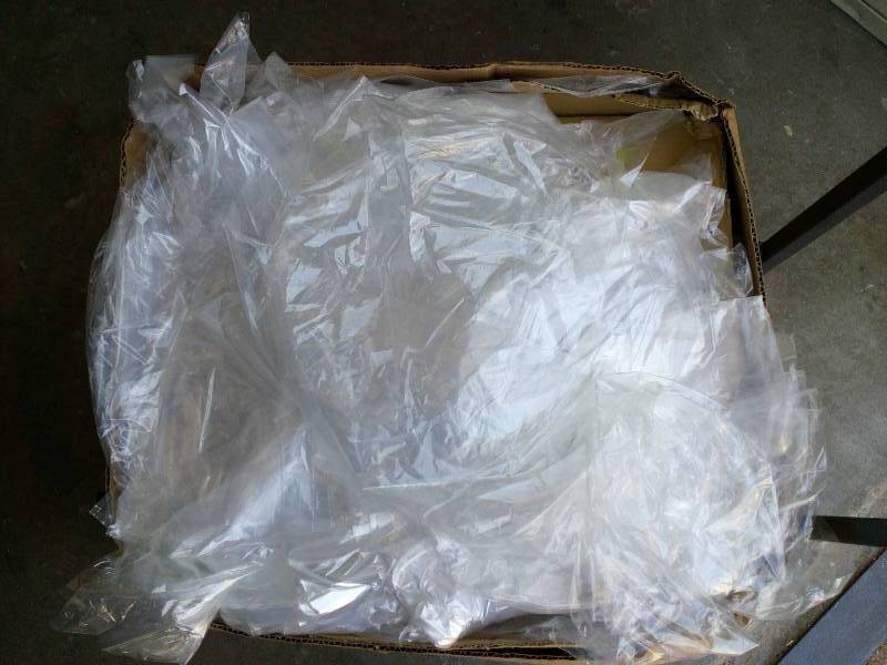 lot 81 image: 7F1618 Linear Clear Lightweight Plastic Bags