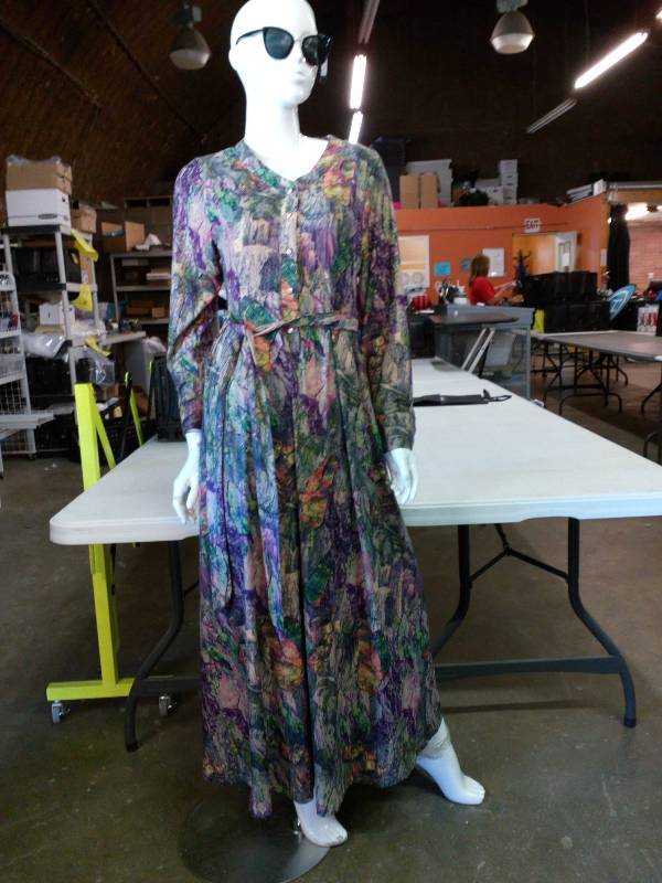 lot 110 image: Long Sleeve Maxi Dress With Belt