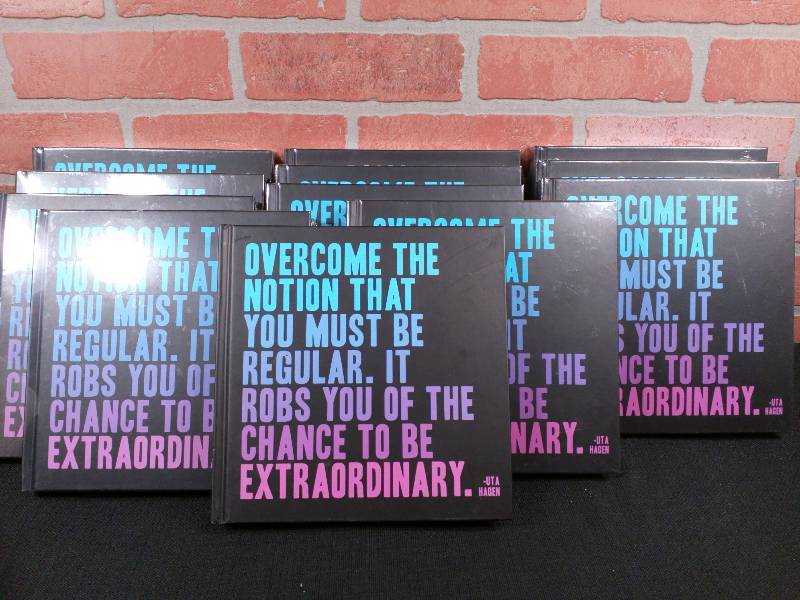 lot 114 image: Quotable Journals JBD192 Hard Cover Lined Journals