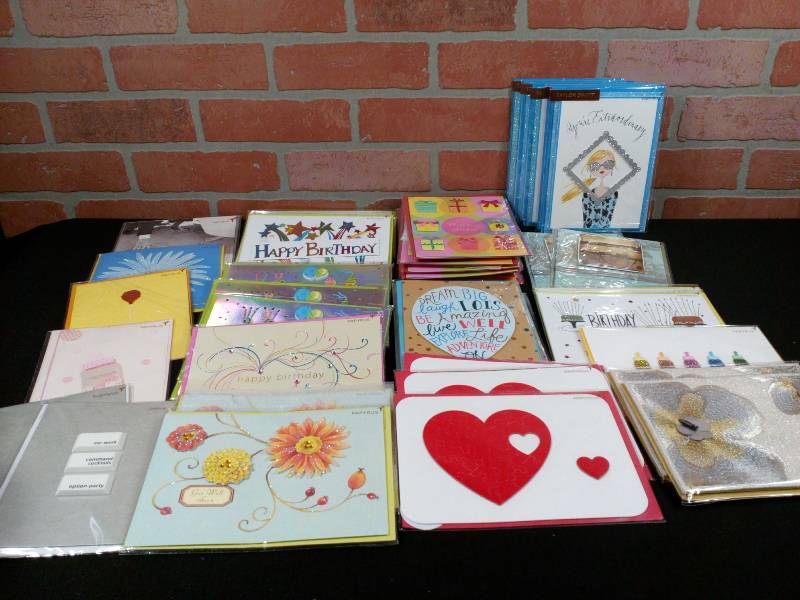 lot 127 image: Papyrus Greeting Card Assortment