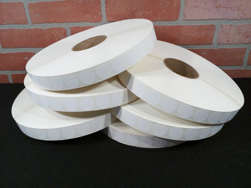 lot 142 image: 1CIR-82106 TT Blank Circle Dots Stickers 3 Core No Perf Labels