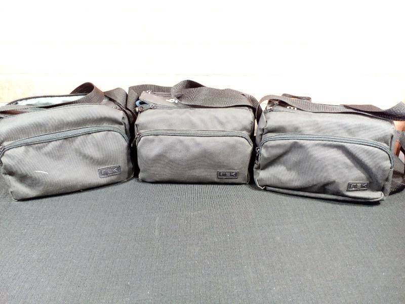 lot 149 image: Sony MVC-FD83 Mavica Digital Still Cameras With Bags