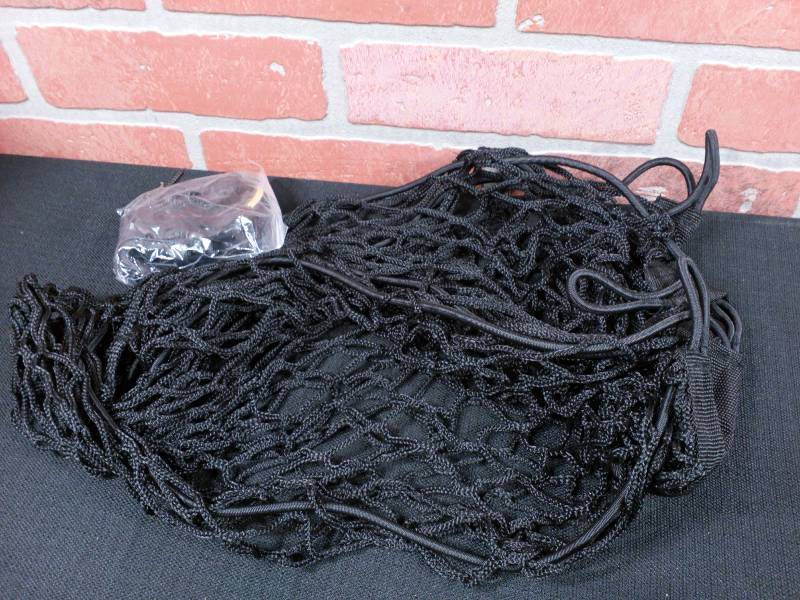 lot 198 image: Envelope Style Trunk Cargo Net For Hyundai Tucson
