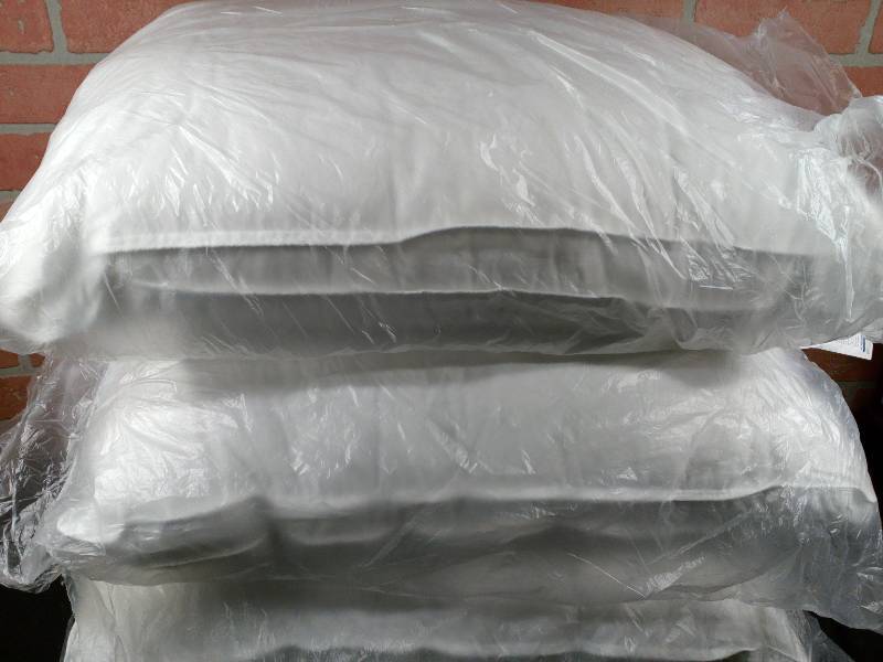 lot 209 image: Dacron Dream Maker Pillows 100% Polyester