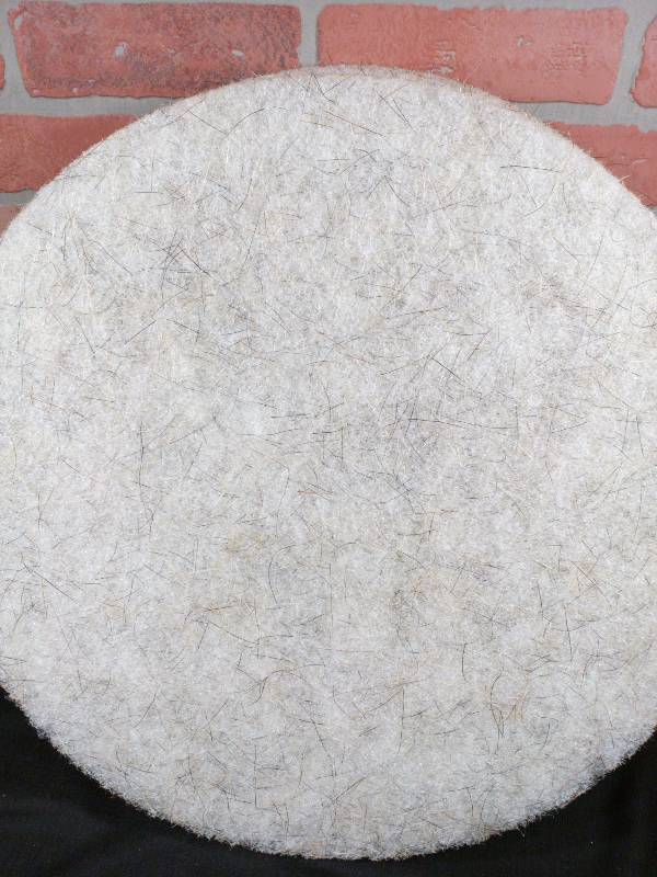 lot 226 image: Tough Guy 402V85 Burnishing Pads