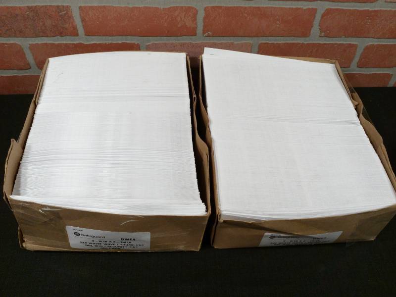 lot 270 image: Safeguard Double Window White Wove Security Tint Envelopes