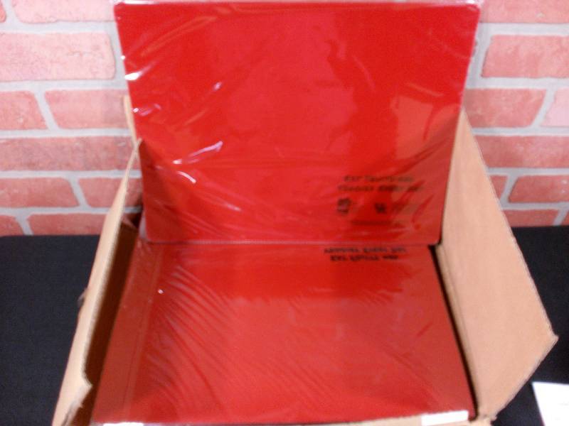 lot 292 image: Plastic Chopping Board Cutting Mat Non-Slip wLogo