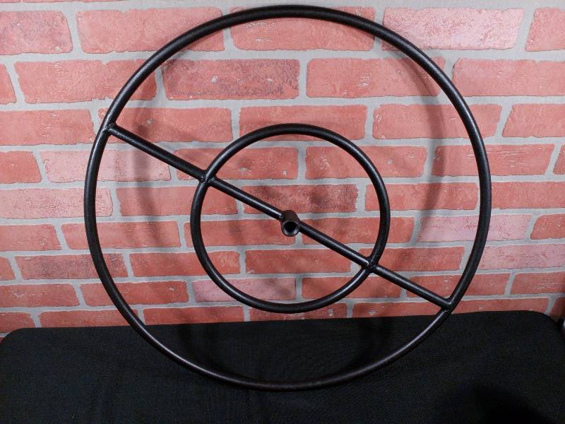 lot 293 image: Round SS Match Lit Fire Pit Ring