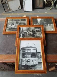 lot 12267 image: Lot of Wall Decor