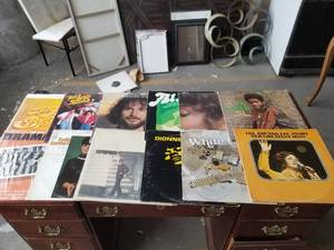 lot 12269 image: Lot of Albums