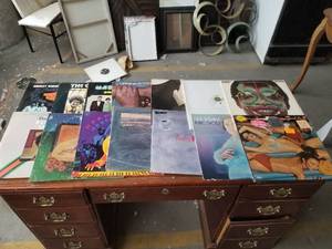 lot 12279 image: Lot of Albums