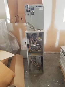 lot 12286 image: Hvac Unit