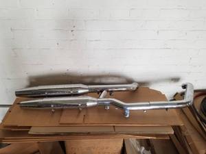 lot 12318 image: Motorcycle Mufflers