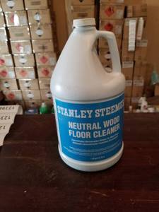 lot 12389 image: STANLEY STEEMER NEUTRAL WOOD FLOOR CLEANER