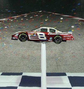 lot 37202 image: Dale Earnhardt Jr. #8 2005 Monte Carlo Budweiser Duel At Daytona 124, Born on date 20th of February 2005, 1 of 3,588 pn 109290