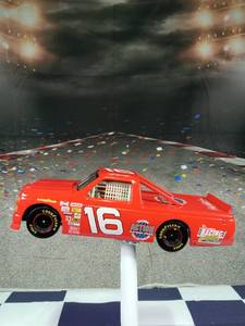 lot 37239 image: Action PLATINUM SERIES, 124 Die Cast Race Truck Limited Edition Collectable 1996, Ron Hornaday Jr. #16, 1 of 2,500