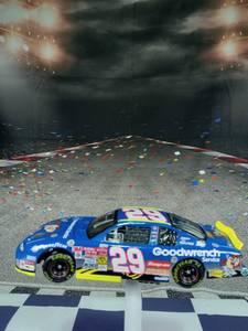 lot 37242 image: 2002 Jeff Gordon No.24 Looney Tunes Rematch Dupont Monte Carlo Nascar 124