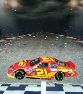 lot 37251 image: Action Kevin Harvick #21 Hersheys  Hersheys Take 5, Die Cast 124 2005 Monte Carlo 1 of 468 pn 108528