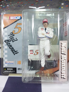 lot 37271 image: Mcfarlane Nascar 5 Neil Bonnett Series 6 White Firesuit With Hat Figure 2005 B1