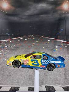 lot 37321 image: Action Dale Earnhardt #3 GM Goodwrench Service Plus Wrangler Jeans 1999 Monte Carlo Limited Edition W259916019-9 (slight crack on passenger side of the windshield) - see last picture