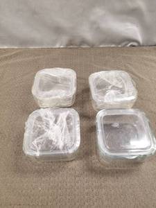lot 12558 image: LOT OF 4 GLASS CONTAINERS WITH LIDS
