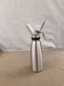 lot 12562 image: Whipped Cream Dispenser