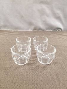 lot 12600 image: Clear Glass Faceted Drinking Glasses Set of 4