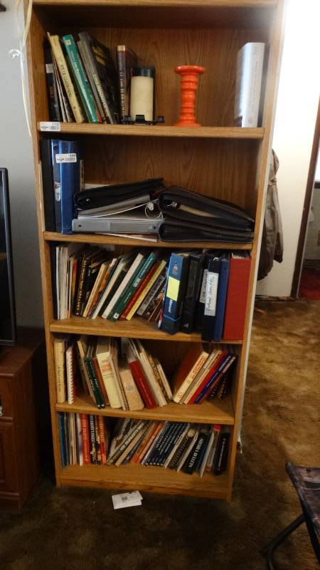 lot 1699 image: Large lot of various books- Gun books reloading books cook books-