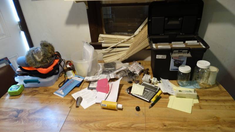 lot 1724 image: Contents of table- file organizer, jars, etc.