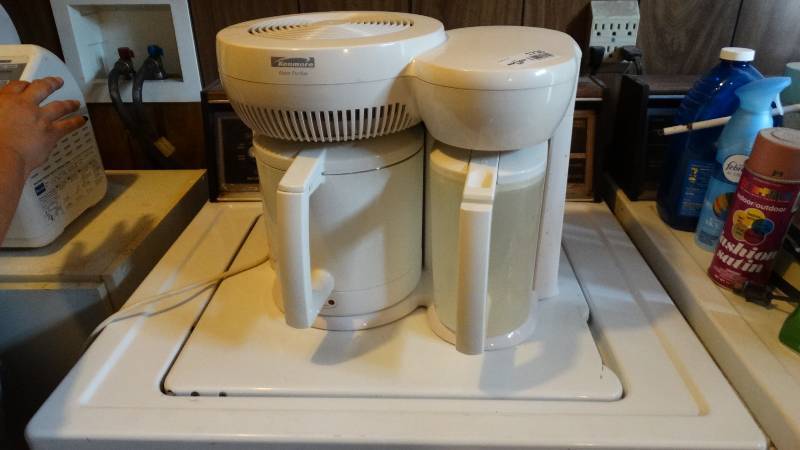 lot 1730 image: Kenmore water purifier.