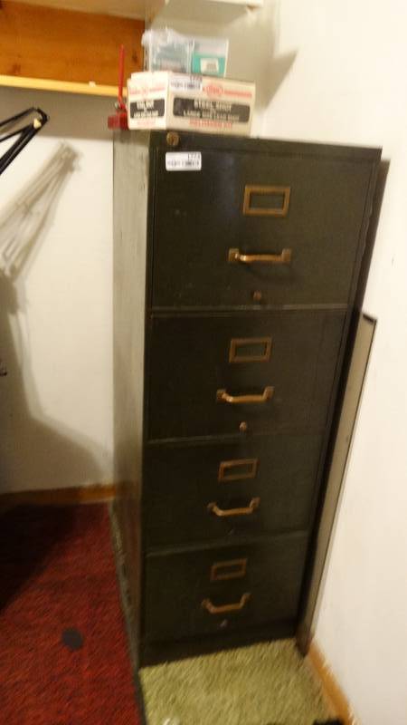 lot 1774 image: File cabniet- 4 drawer.