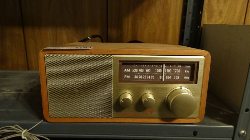 lot 1783 image: Sangean 4 AMFM radio.