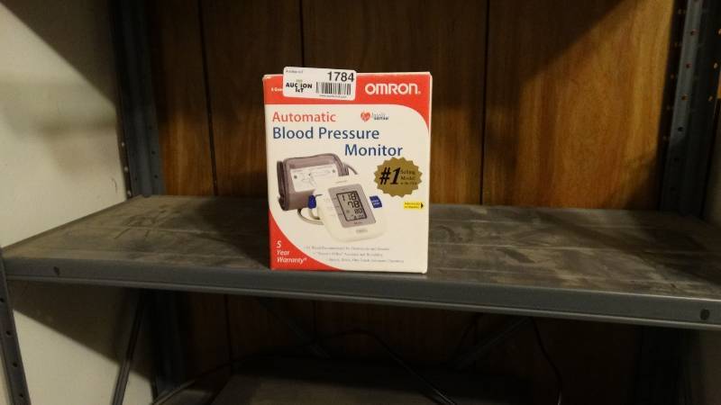 lot 1784 image: Automatic blood pressure monitor.