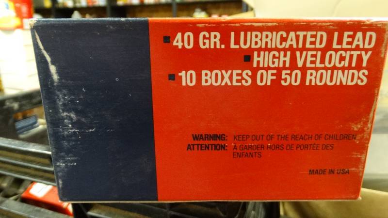 lot 5023 image: Federal lightning .22 long rifle hig velocity. 500 rim fire cartridges.