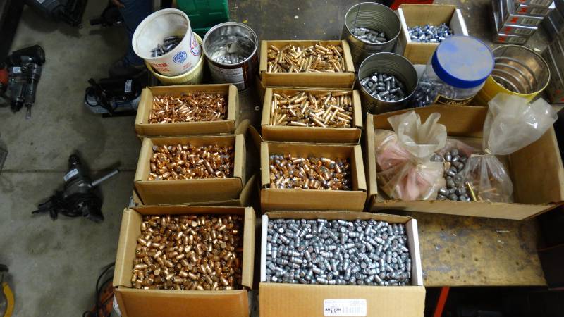lot 5056 image: HUGE variety of bullet tips. Large inventory