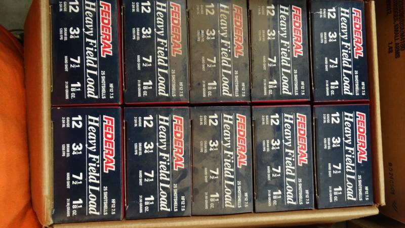 lot 5063 image: 10- boxes of federal heavy field load shot shells, 25 shot shells.