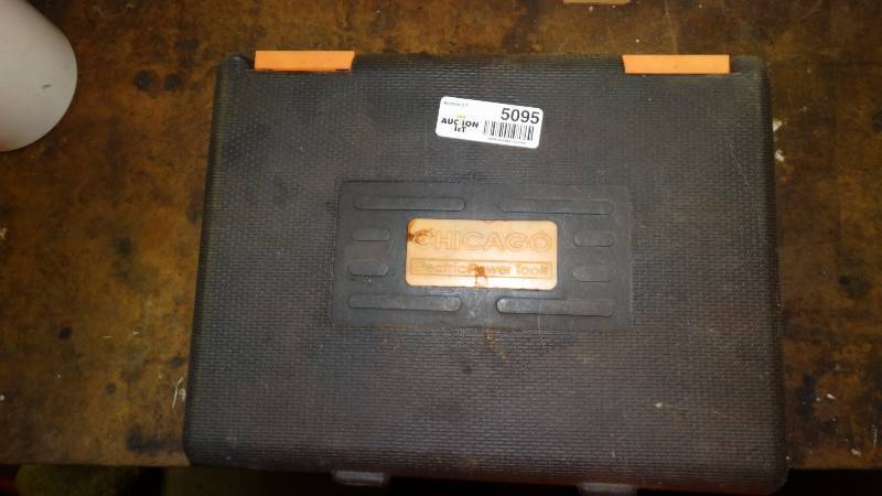 lot 5095 image: Chicago drill in case.