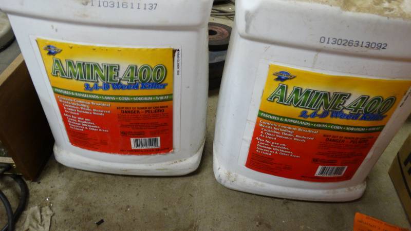 lot 5098 image: 3-Amine 400 2-4-d weed killer.