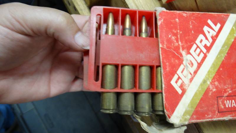 lot 5107 image: 1 box of Federal 270 winchester ammo.
