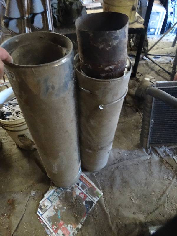 lot 5264 image: 2 sections double wall pipe.