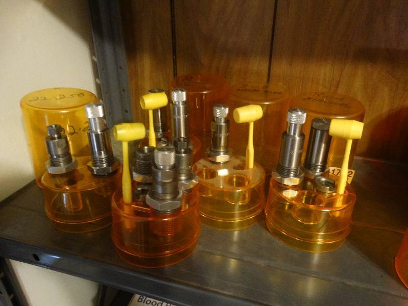 lot 1792 image: 5 Reloading dies
