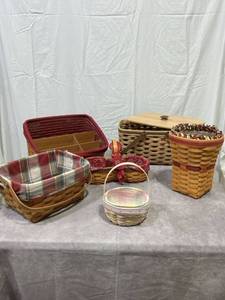 lot 47924 image: Longaberger Basket Collection