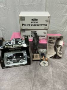 lot 47936 image: Police Memorabilia