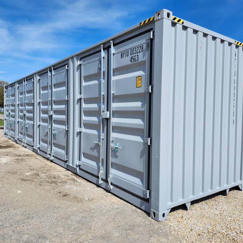 lot 1825 image: 2025 40 High Cube Storage Container, APPROX 102 TALL X 96 WIDE X 40 DEEP  NYIU0032289