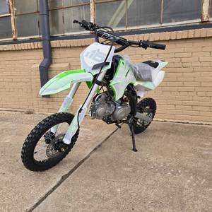 lot 261 image: NEW RFZ Vitacci Volt Dirt Bike  Green